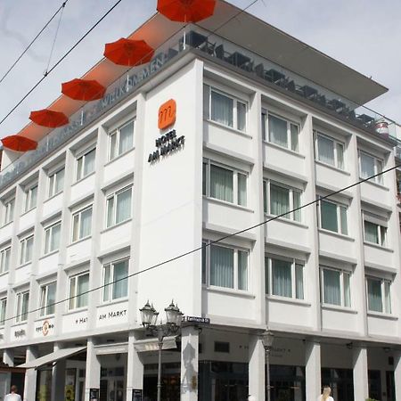 קרלסרוהה Hotel Am Markt מראה חיצוני תמונה