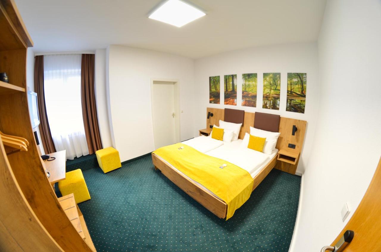 קרלסרוהה Hotel Am Markt מראה חיצוני תמונה