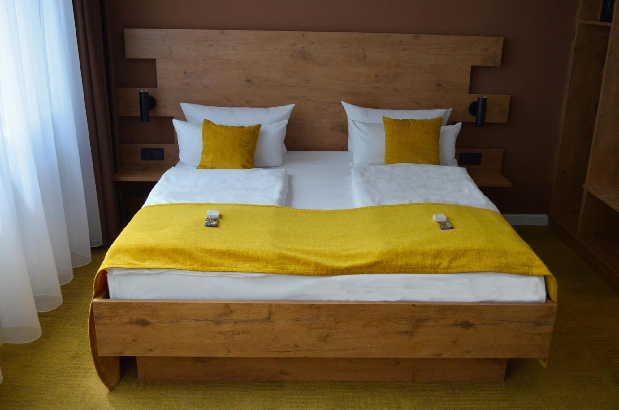 קרלסרוהה Hotel Am Markt חדר תמונה