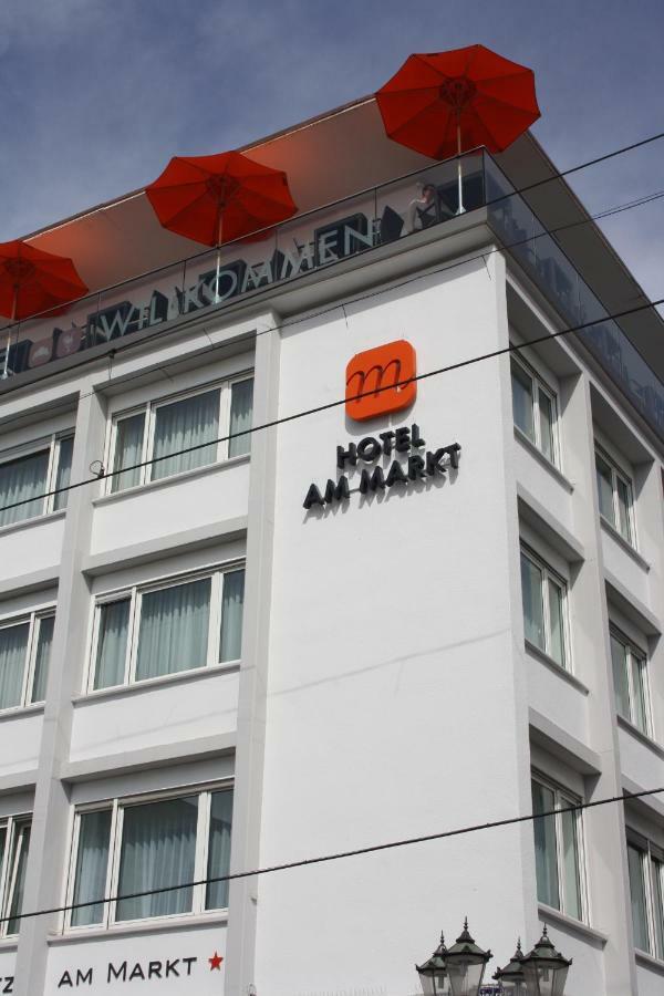 קרלסרוהה Hotel Am Markt מראה חיצוני תמונה