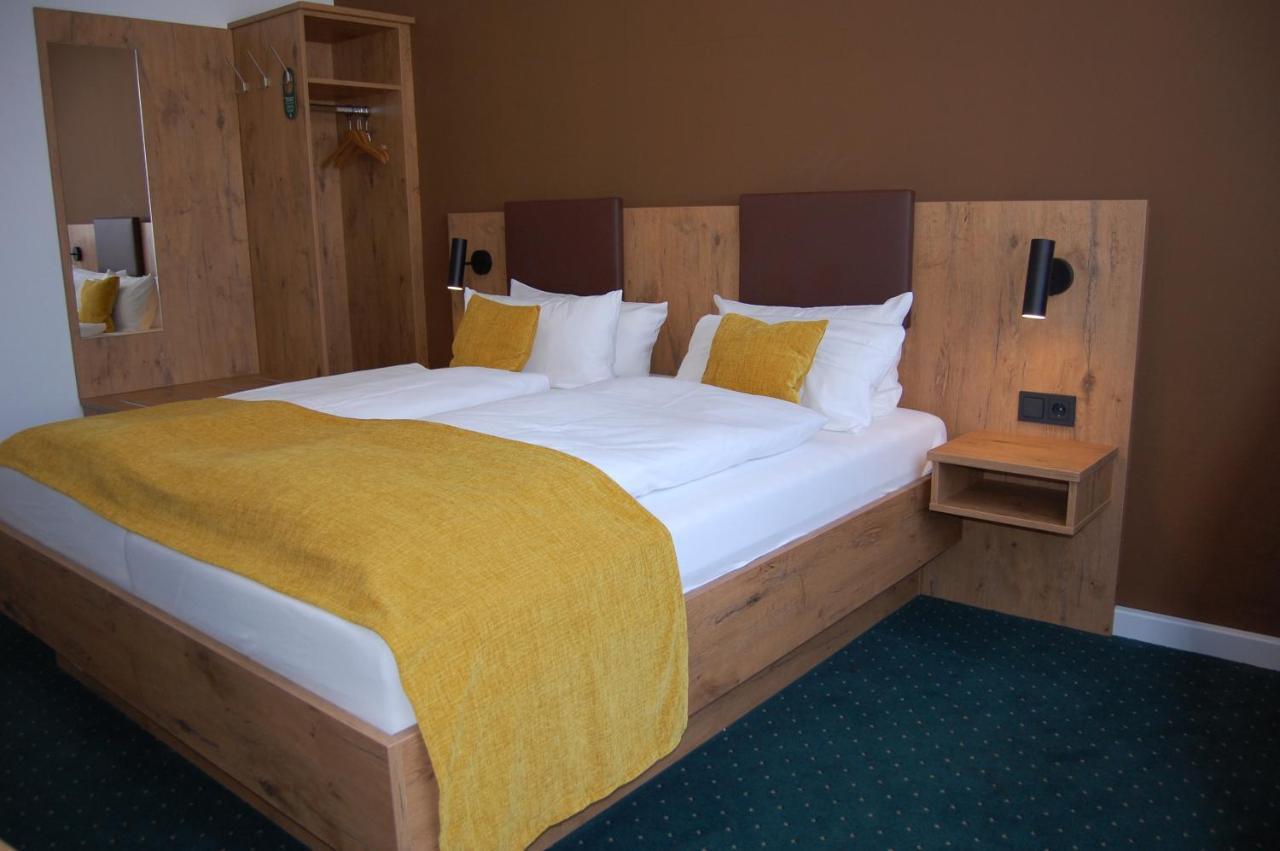 קרלסרוהה Hotel Am Markt מראה חיצוני תמונה